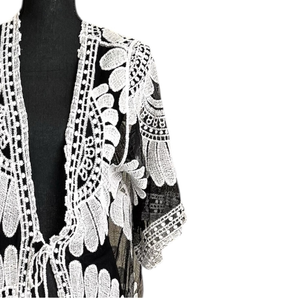 Cupshe Tie Front Sheer Black White Beach Cover Up - Picture 5 of 10